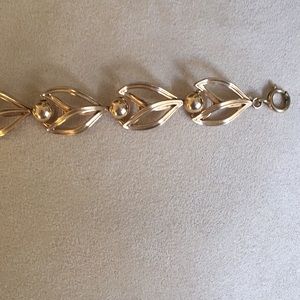 Van Dell Jewelry - 1950’s Van Dell Bracelet Van Dell Jewelry - 1950’s Van Dell Bracelet